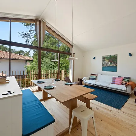 Villa D'architecte - Chaleureuse Et Familiale *