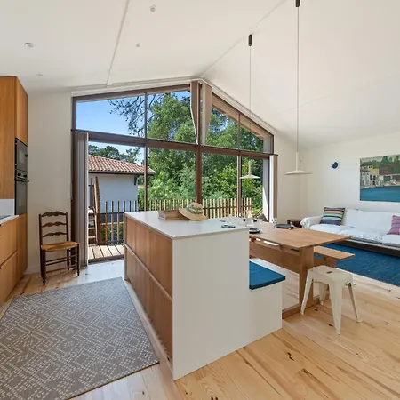 D'architecte - Chaleureuse Et Familiale *