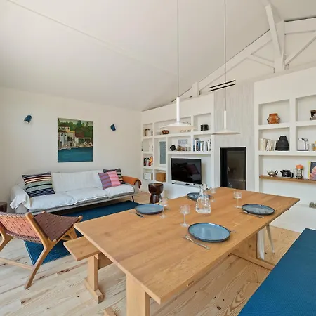 Villa D'architecte - Chaleureuse Et Familiale *